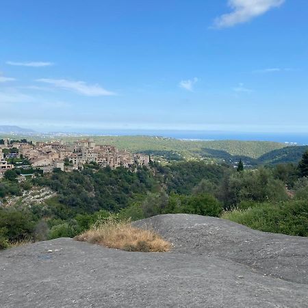 Charmant Appartement Au Coeur Du Village Tourrettes-sur-Loup Exterior foto