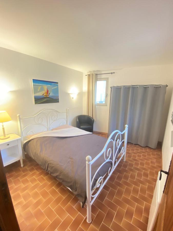 Charmant Appartement Au Coeur Du Village Tourrettes-sur-Loup Exterior foto