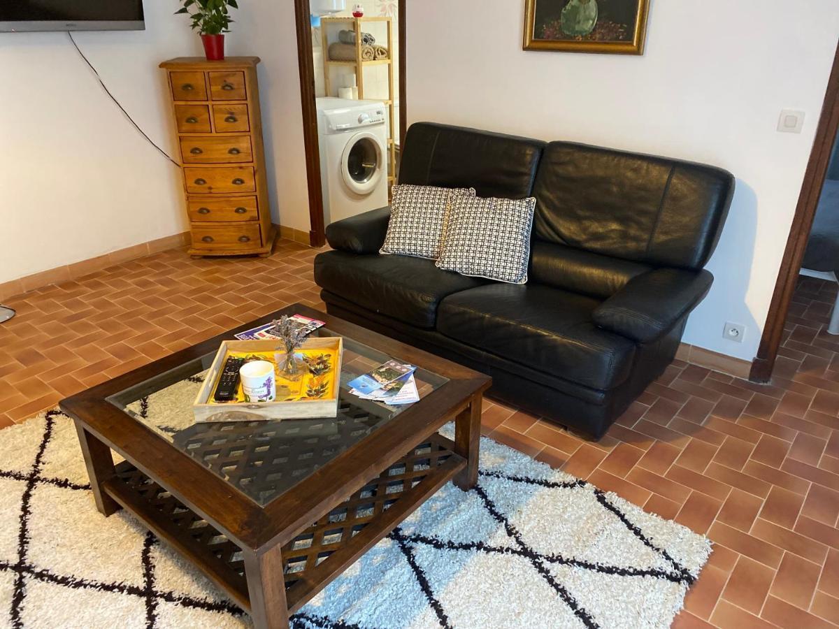 Charmant Appartement Au Coeur Du Village Tourrettes-sur-Loup Exterior foto